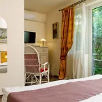 Giardino Hotel 3*