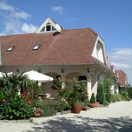 Giardino Hotel Balatongyörök