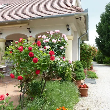 Giardino Hotel 3*